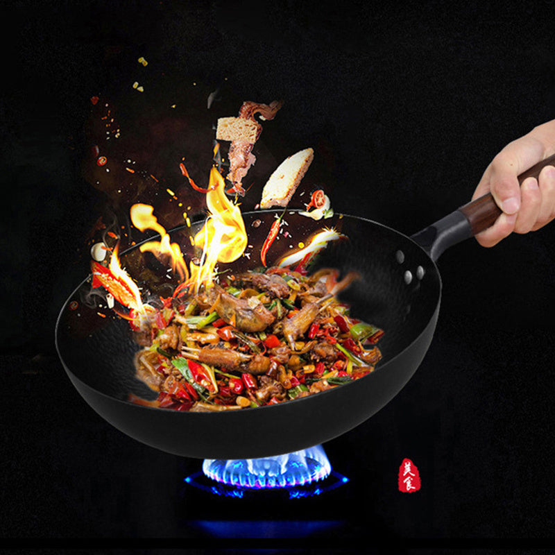 Premium High-Purity Cast Iron Pan with Wooden Handle & Lid – Non-Stick, Induction Compatible, Heat-Resistant Cooking Pan (40x32x10 cm)